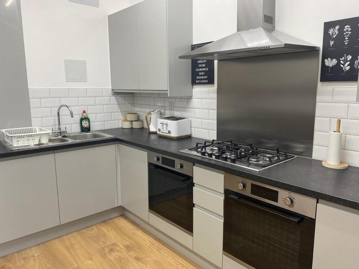 A Beautiful Newly Renovated Home: The Arlingford 런던 외부 사진